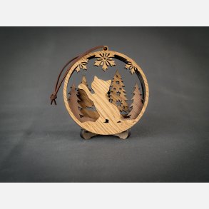 Kat m. tr&#2013265926er & snefnug